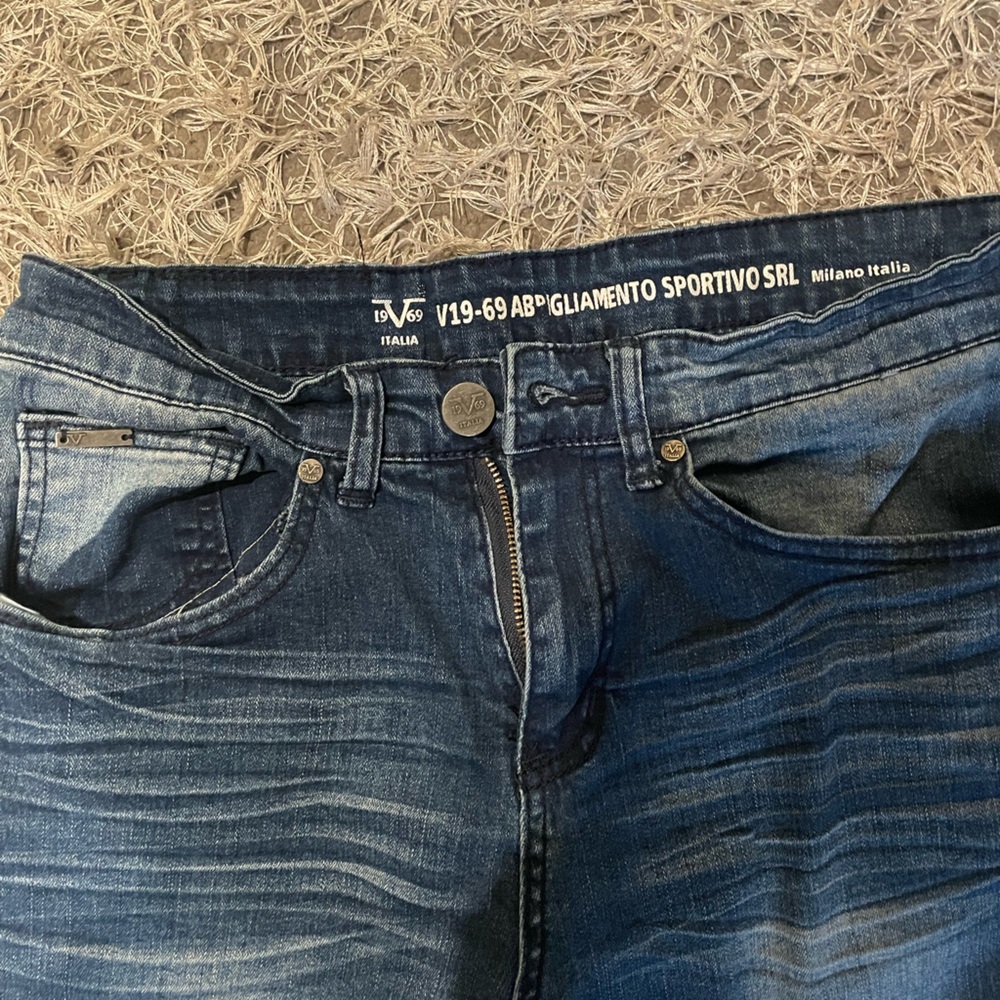 Men's V-1969 ABBIGLIAMENTO Blue Jeans with Zipper Accents - Picture 3 of 3